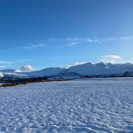 Hayfield View Feriehus *